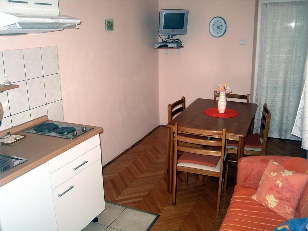 Apartment Madlena Brodarica  Kamer foto